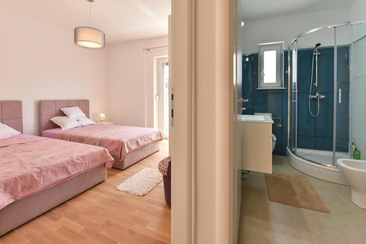 New Luxury 3 Bedroom 4 Air Conditioners Zadar Eksteriør billede