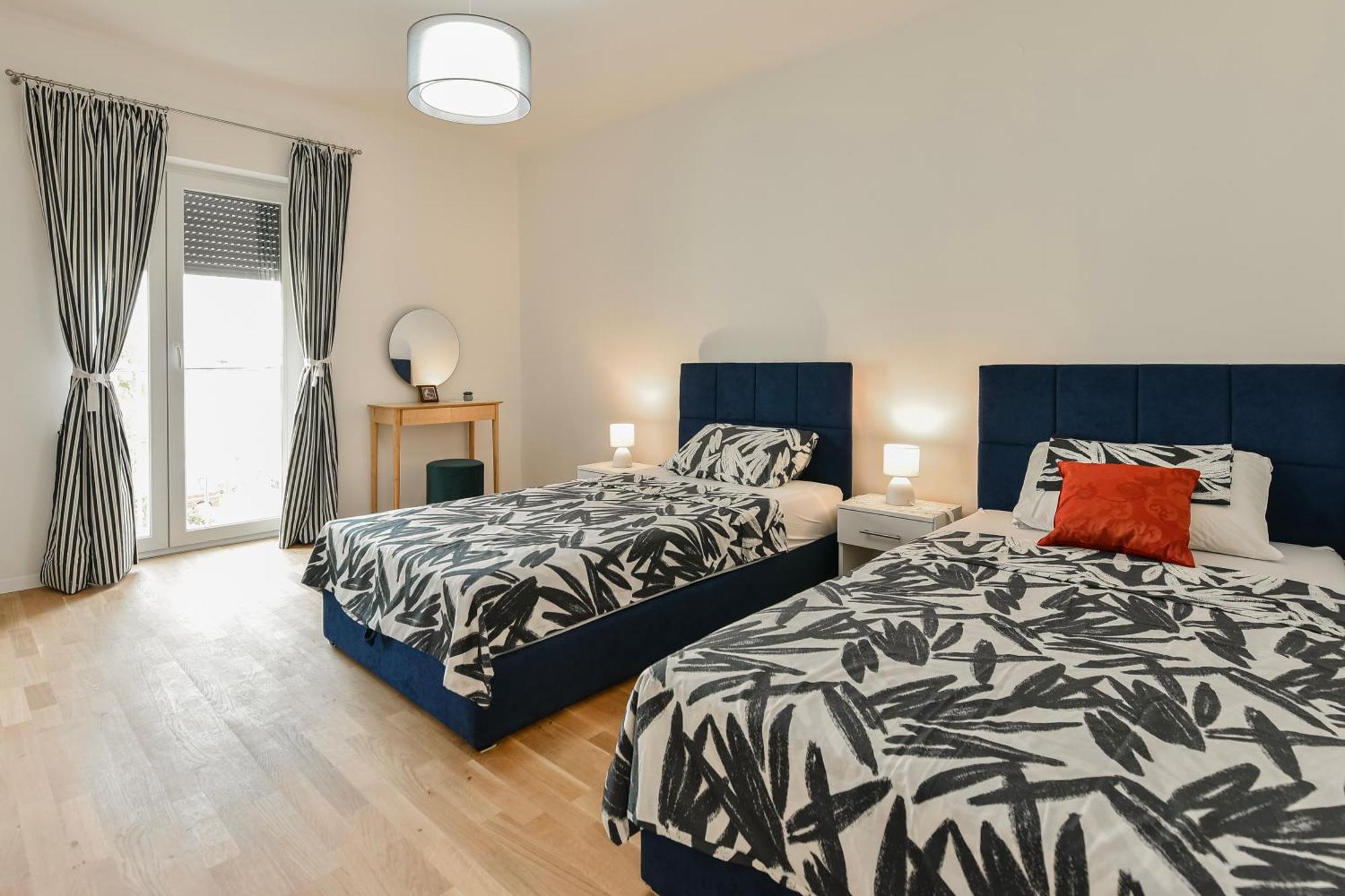 New Luxury 3 Bedroom 4 Air Conditioners Zadar Eksteriør billede