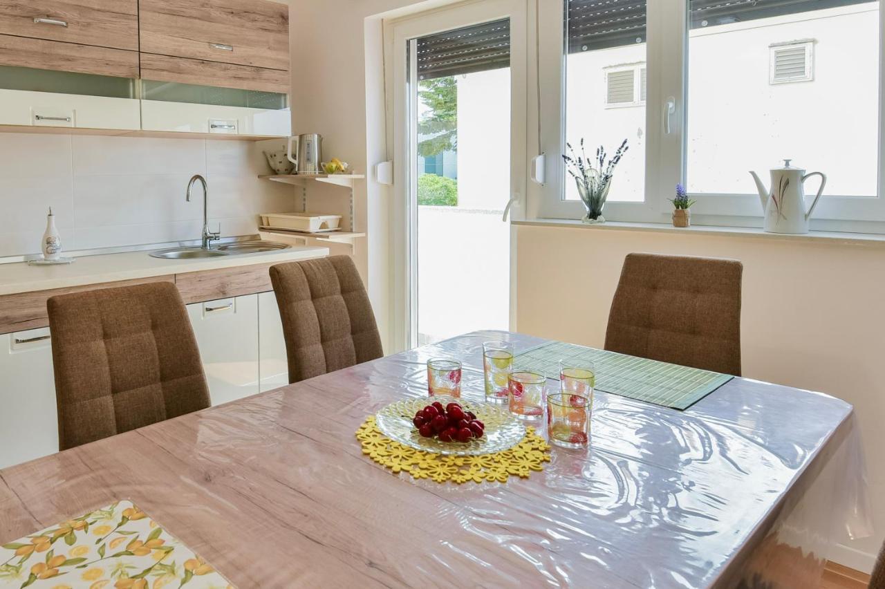 New Luxury 3 Bedroom 4 Air Conditioners Zadar Eksteriør billede